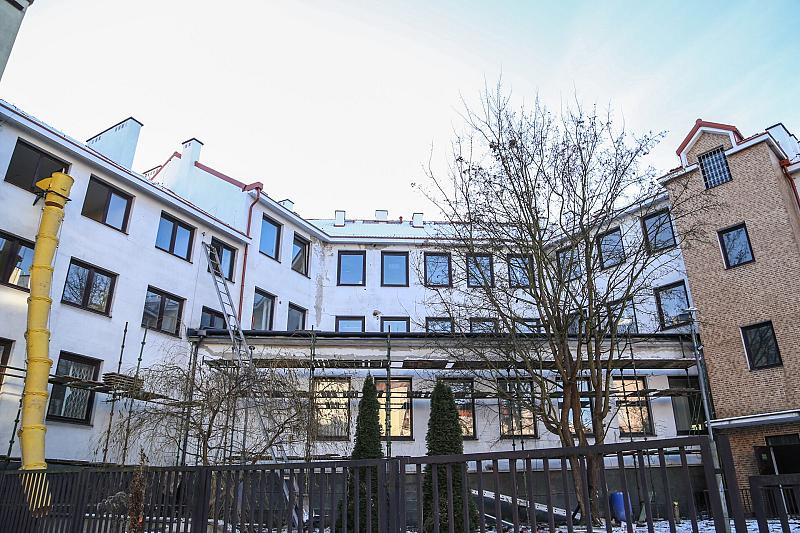 Ruszyła modernizacja budynku banku na miejską bibliotekę