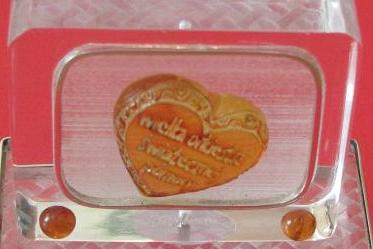 Bursztynowe serduszko lęborskiej Orkiestry