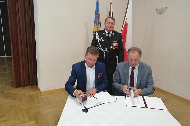 Marszałek Województwa Pomorskiego dofinansował lęborską Ochotniczą Straż Pożarną